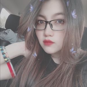 Meet your Posher, Nhi